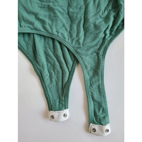 💚 JLUXLABEL Long Sleeve Deep V-Neck Green Snap Button Thong Bodysuit SIZE S - Picture 8 of 12